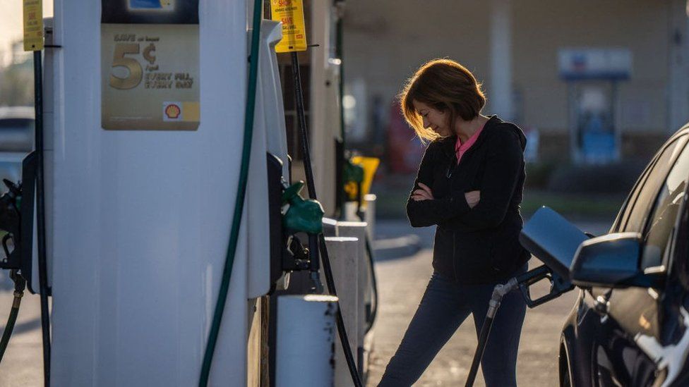 Read more about the article Why can’t the US stop soaring oil and gas prices?